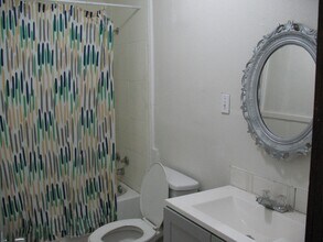 2610 Scott St in Houston, TX - Building Photo - Building Photo