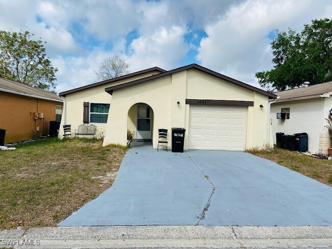 property at 12819 Kellywood Cir