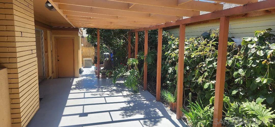 1631 Cypress Ave. in San Diego, CA - Building Photo