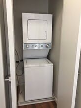 84 Main St, Unit 302 in Mineola, NY - Foto de edificio - Building Photo