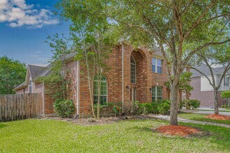 4211 Turtle Trails Ln in Sugar Land, TX - Building Photo - Building Photo