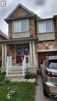 160 Sky Harbour Dr in Brampton, ON - Building Photo