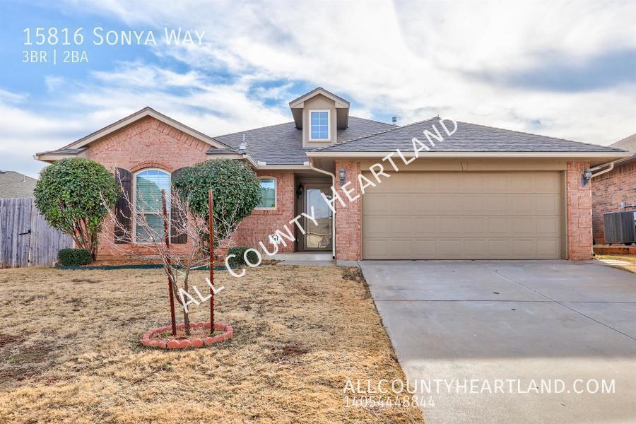 15816 Sonya Way in Edmond, OK - Building Photo