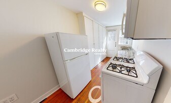 40 Gibson St, Unit 6A in Cambridge, MA - Building Photo