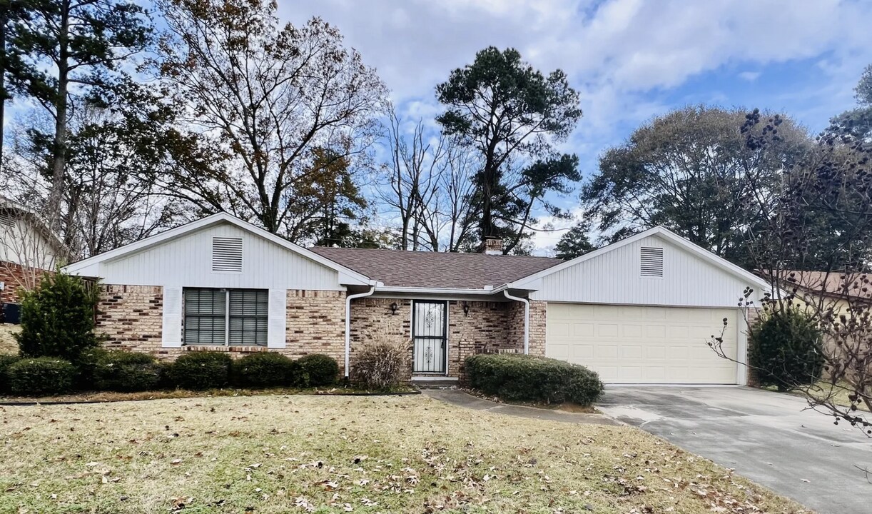 2014 Beechwood Blvd in Pearl, MS - Building Photo