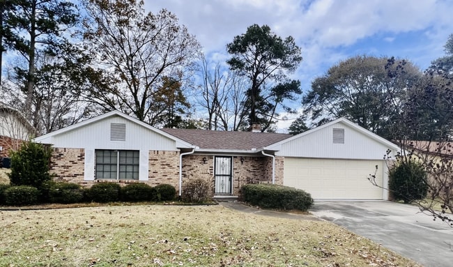 property at 2014 Beechwood Blvd