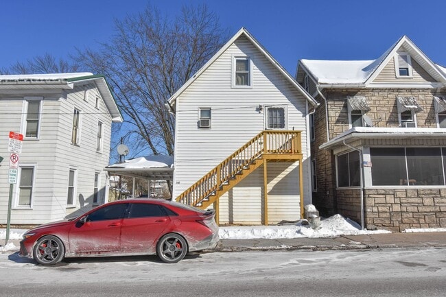 property at 202 Main St