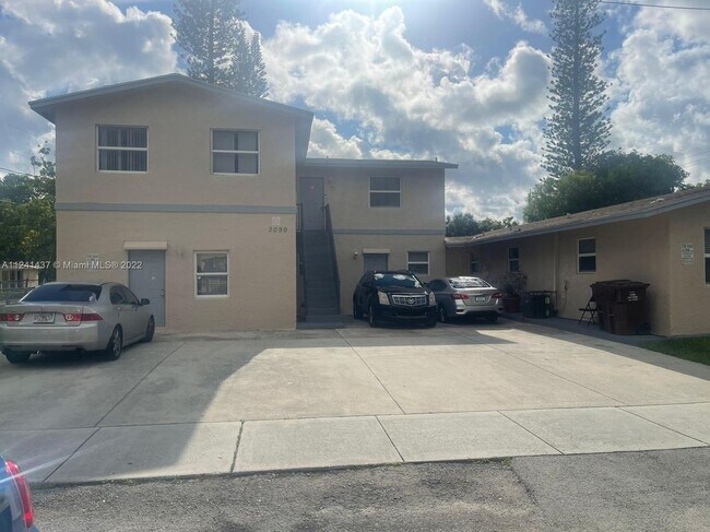 2099 NW 26th Ave