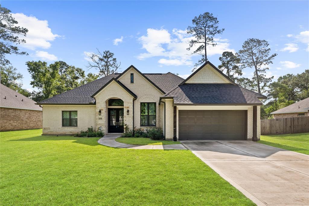 2650 Fountain View St in New Caney, TX - Building Photo