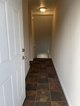 310 Galvin Rd N, Unit 2 in Bellevue, NE - Building Photo - Building Photo