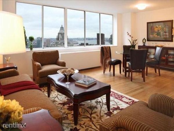 212 E 34th St in New York, NY - Building Photo