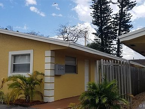 5972 NW 19th St in Lauderhill, FL - Building Photo - Building Photo