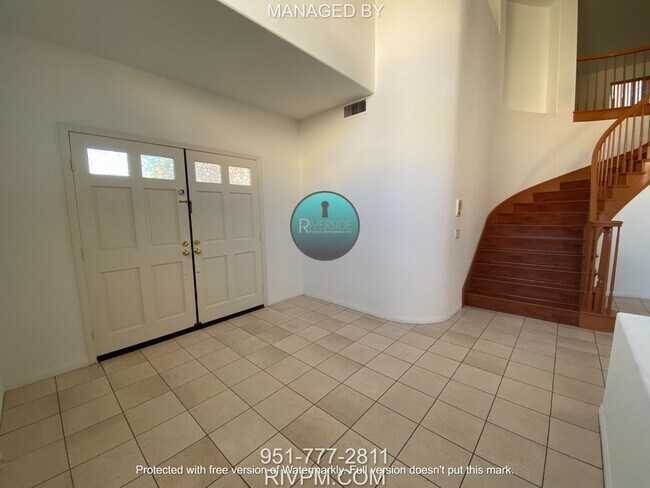 15659 Turnberry St in Moreno Valley, CA - Building Photo - Building Photo
