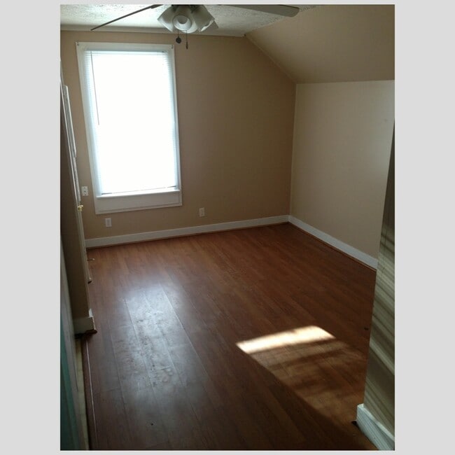property at 1024 N 8th St