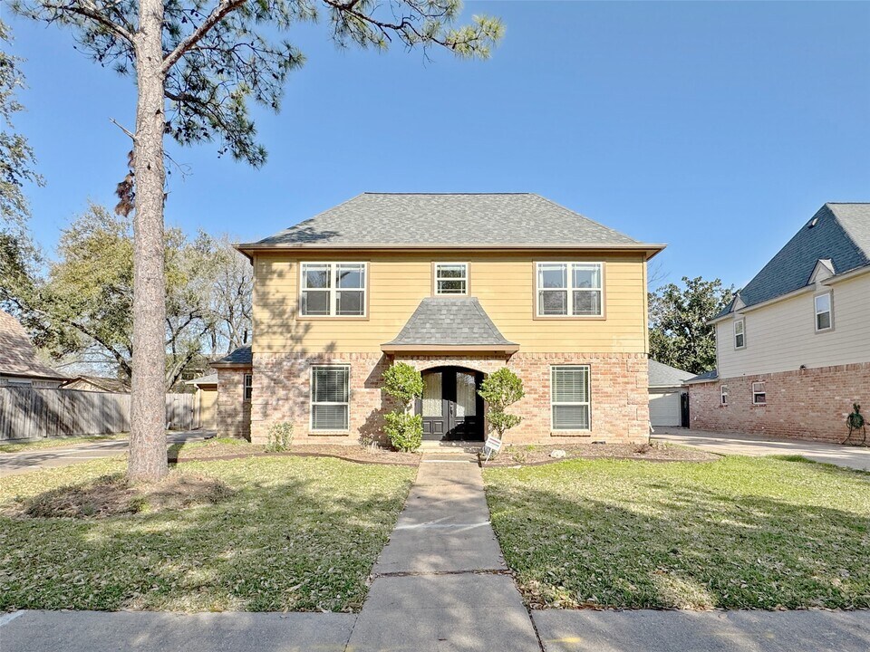 2007 Shadowbriar Dr in Houston, TX - Building Photo