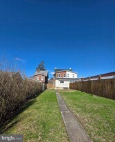 524 Washington St in Royersford, PA - Building Photo