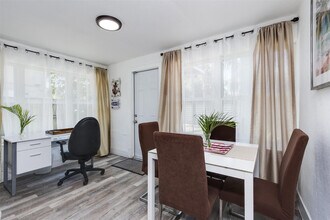 508 NW 8th Ave in Fort Lauderdale, FL - Building Photo - Building Photo