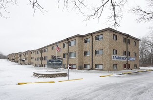 Columbia Heights Apartments For Rent From 300 South Fridley Apartments