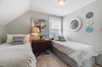 1555 Lincoln Ave in Capitola, CA - Foto de edificio - Building Photo