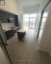 2369 Danforth Ave in Toronto, ON - Building Photo - Building Photo