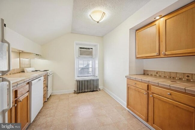 3505 Bowman St in Philadelphia, PA - Building Photo - Building Photo