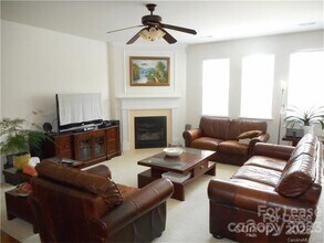 5905 Cactus Valley Rd in Charlotte, NC - Building Photo - Building Photo