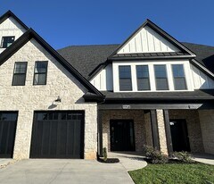 1137 N Westyn Lp in Forest, VA - Building Photo