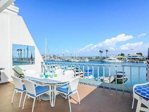 28 Antigua Ct in Coronado, CA - Building Photo