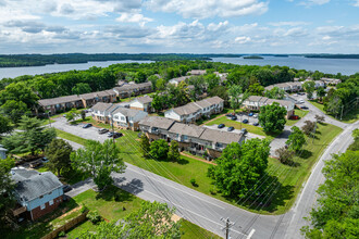 Priest Lake Park Condominiums in Nashville, TN - Building Photo - Building Photo