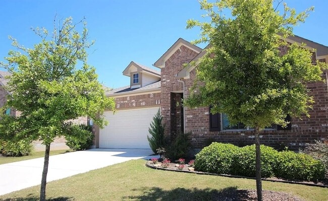 property at 3005 Angelina Ct