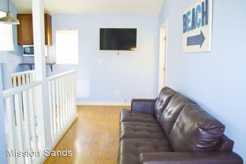 3376 Mission Blvd in San Diego, CA - Building Photo - Building Photo