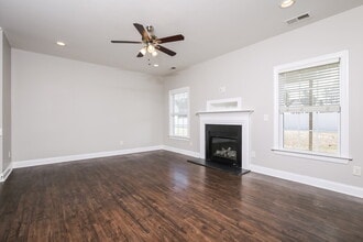 44 Jonalker Ct in Clayton, NC - Building Photo - Building Photo