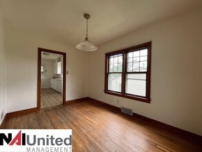 3422 Virginia St in Sioux City, IA - Building Photo - Building Photo