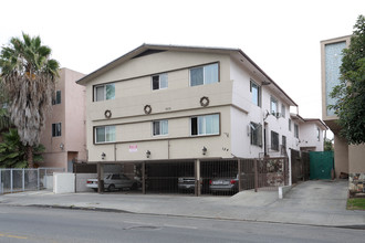 154 N Normandie Ave in Los Angeles, CA - Building Photo - Primary Photo