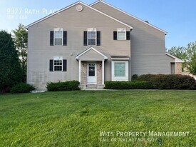 9377 Rath Pl in Eden Prairie, MN - Building Photo
