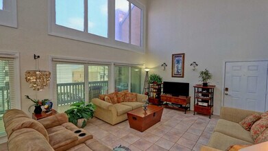 127 E Morningside Dr in South Padre Island, TX - Building Photo - Building Photo