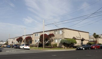 51 Chester St in Daly City, CA - Building Photo
