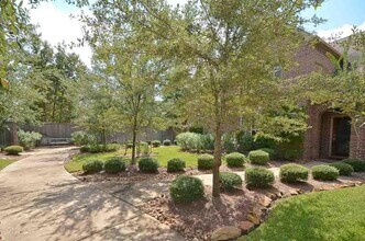 7 Umbria Ln in Spring, TX - Building Photo - Building Photo