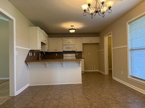 338 Madison Village Dr in Benton, AR - Building Photo - Building Photo