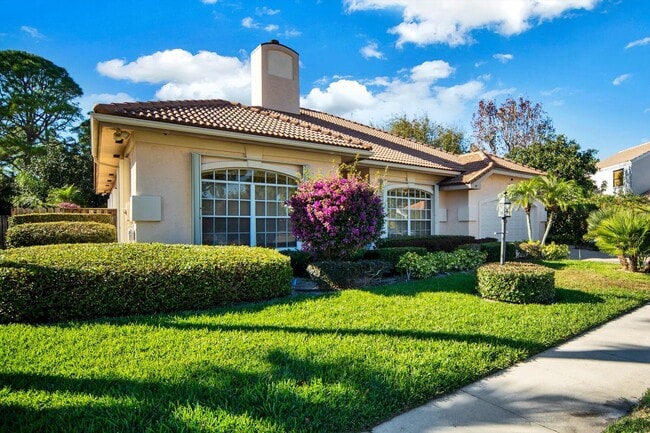 13471 Miles Standish Port in West Palm Beach, FL - Building Photo - Building Photo