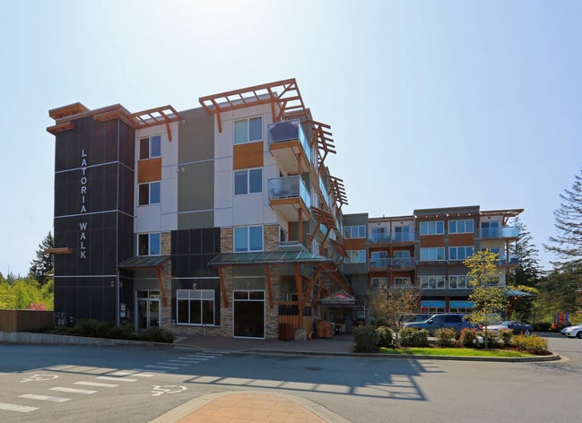 Latoria Walk in Colwood, BC - Building Photo - Building Photo