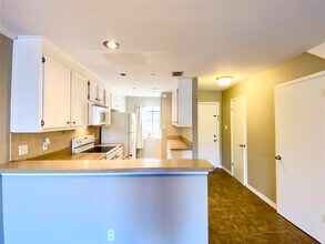 1804 Capital Pkwy in Austin, TX - Building Photo - Building Photo