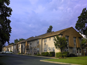 42 West in Merchantville, NJ - Building Photo - Building Photo