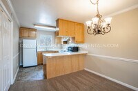 1512 S 175 E St photo'