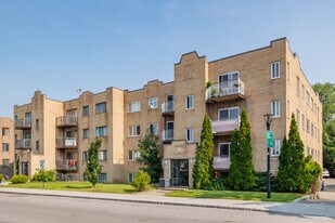 12419 Lachapelle Rue in Montréal, QC - Building Photo