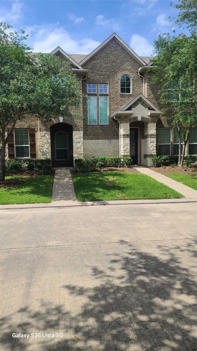 property at 9158 Solvista Pass Ln