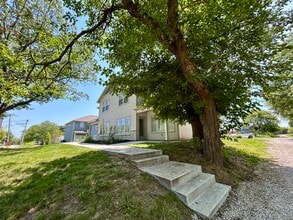 33065 W 82nd St in De Soto, KS - Building Photo - Building Photo