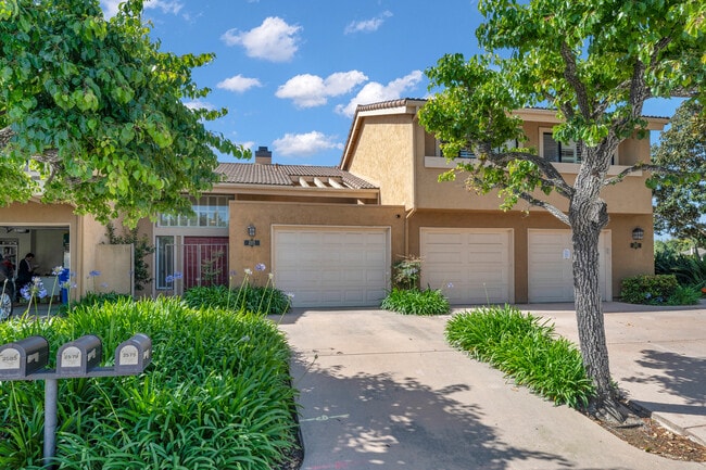property at 2579 Caminito Muirfield