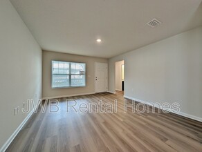 1260 Hart St in Jacksonville, FL - Foto de edificio - Building Photo