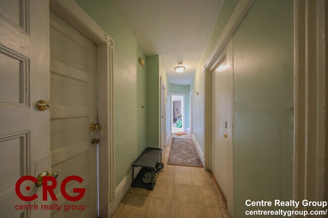 62 Empire St, Unit 2 in Boston, MA - Foto de edificio - Building Photo